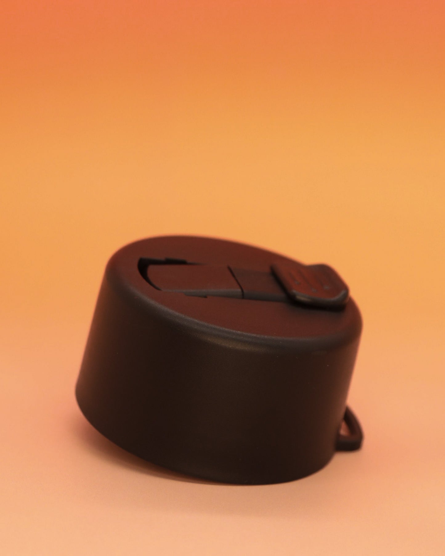 Loomi flip straw replacement lid