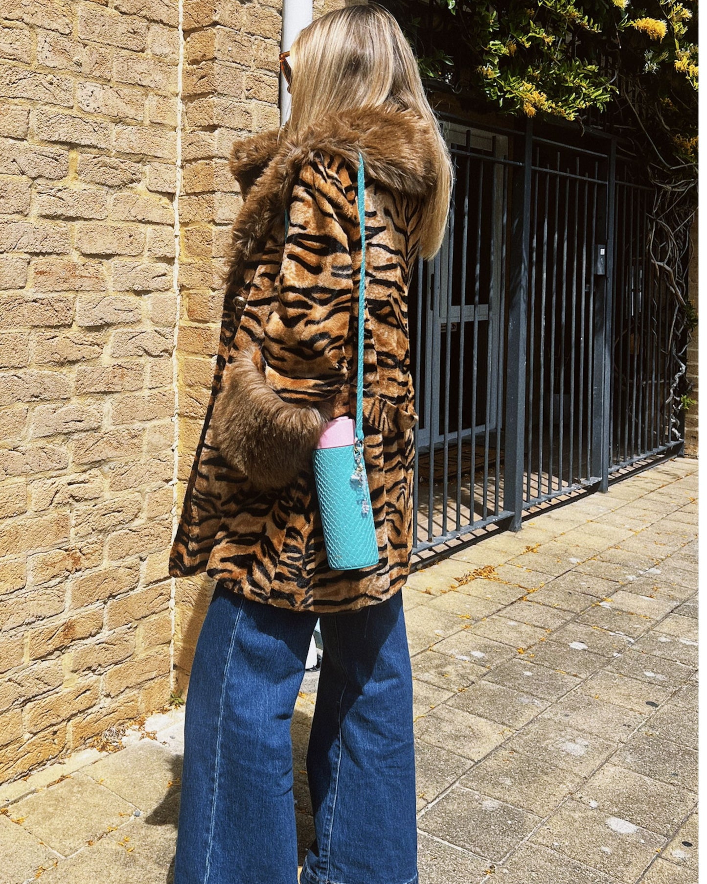 CROSSBODY STRAP - SIREN