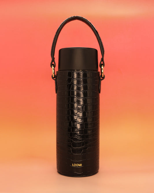 Black Faux Leather Cover With Loomi 20 OZ Water Bottle
