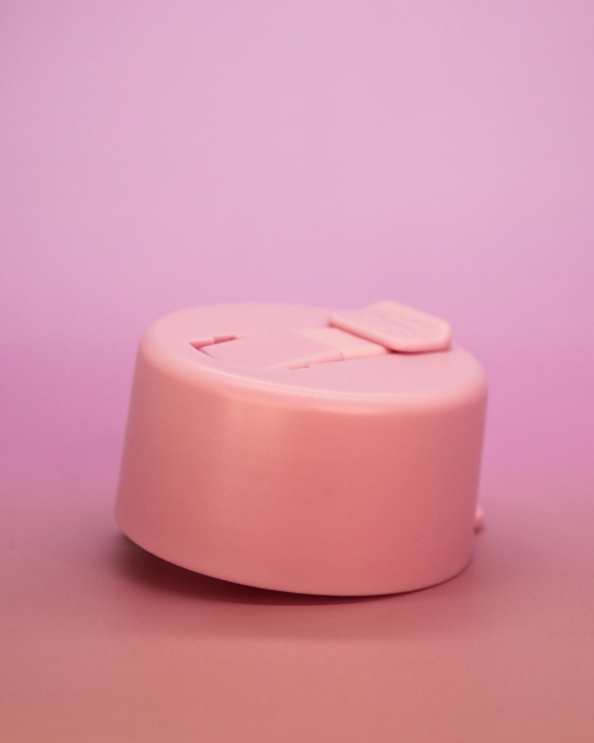 Pink flip lid hull