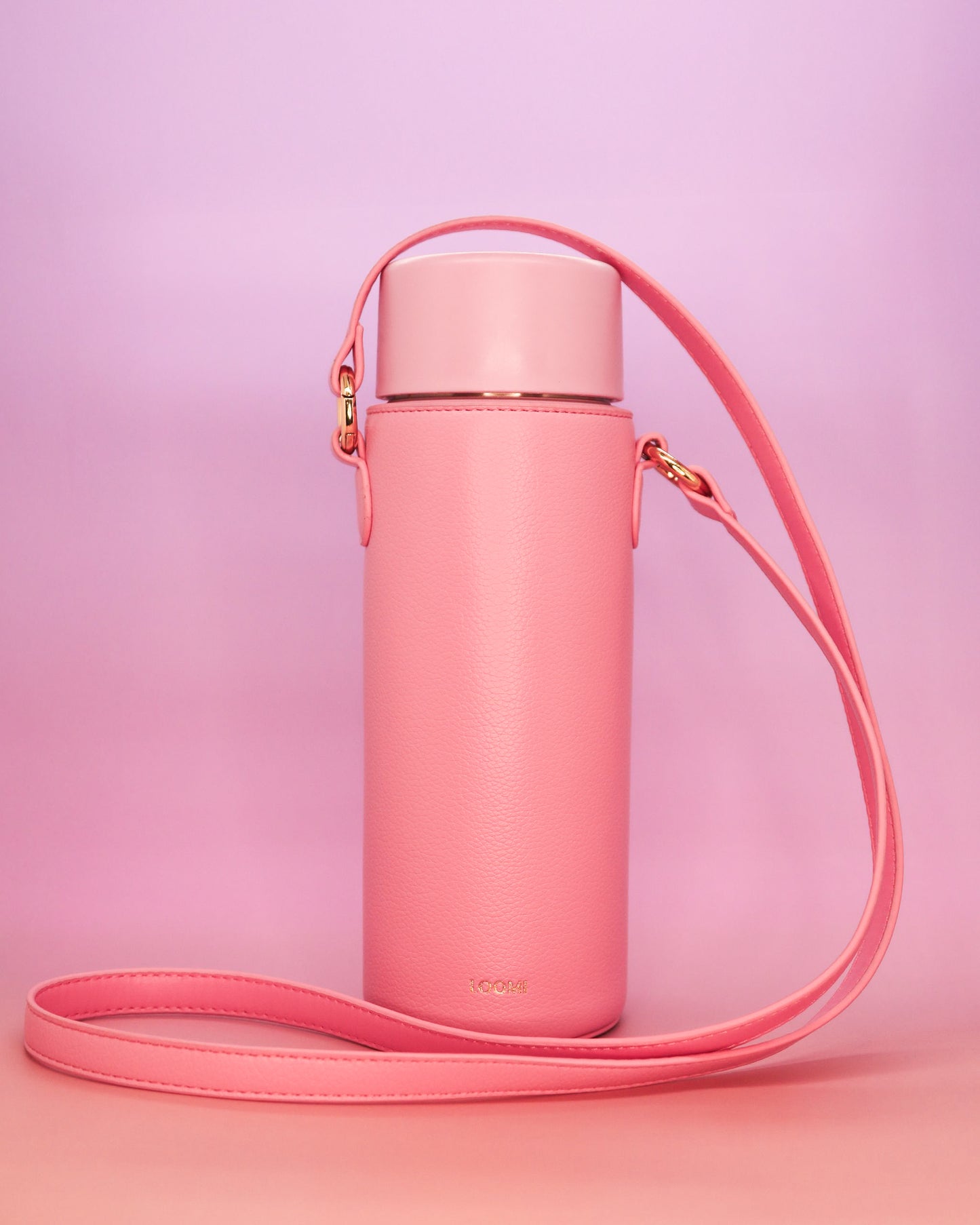 Loomi Water Bottle With Crossbody Strap